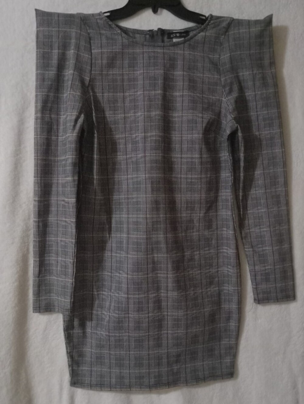 Source Unknown Grey Plaid Long Sleeve Women's Dress